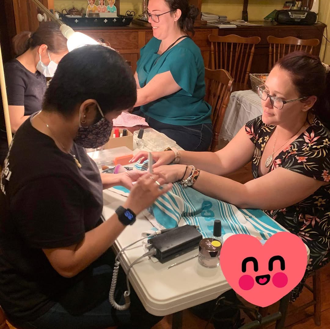 Acrylic nail applications