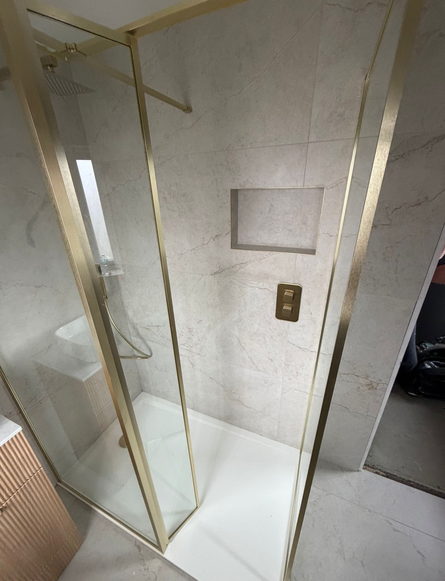 Porcelain Tiling